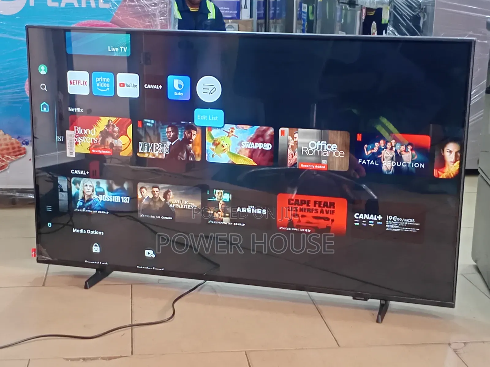 Bigger, Better Entertainment With the Samsung 43-Inch Tv.