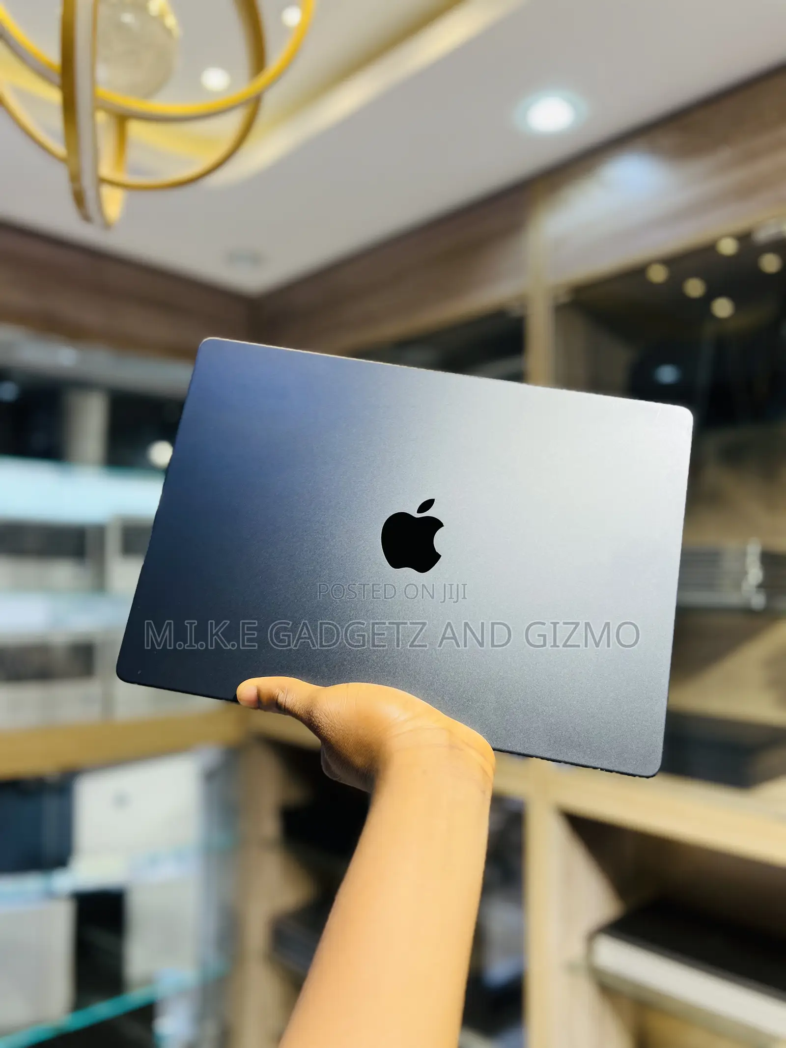 Laptop Apple MacBook Pro 2024 M4 16GB Apple M4 Pro SSD 512GB