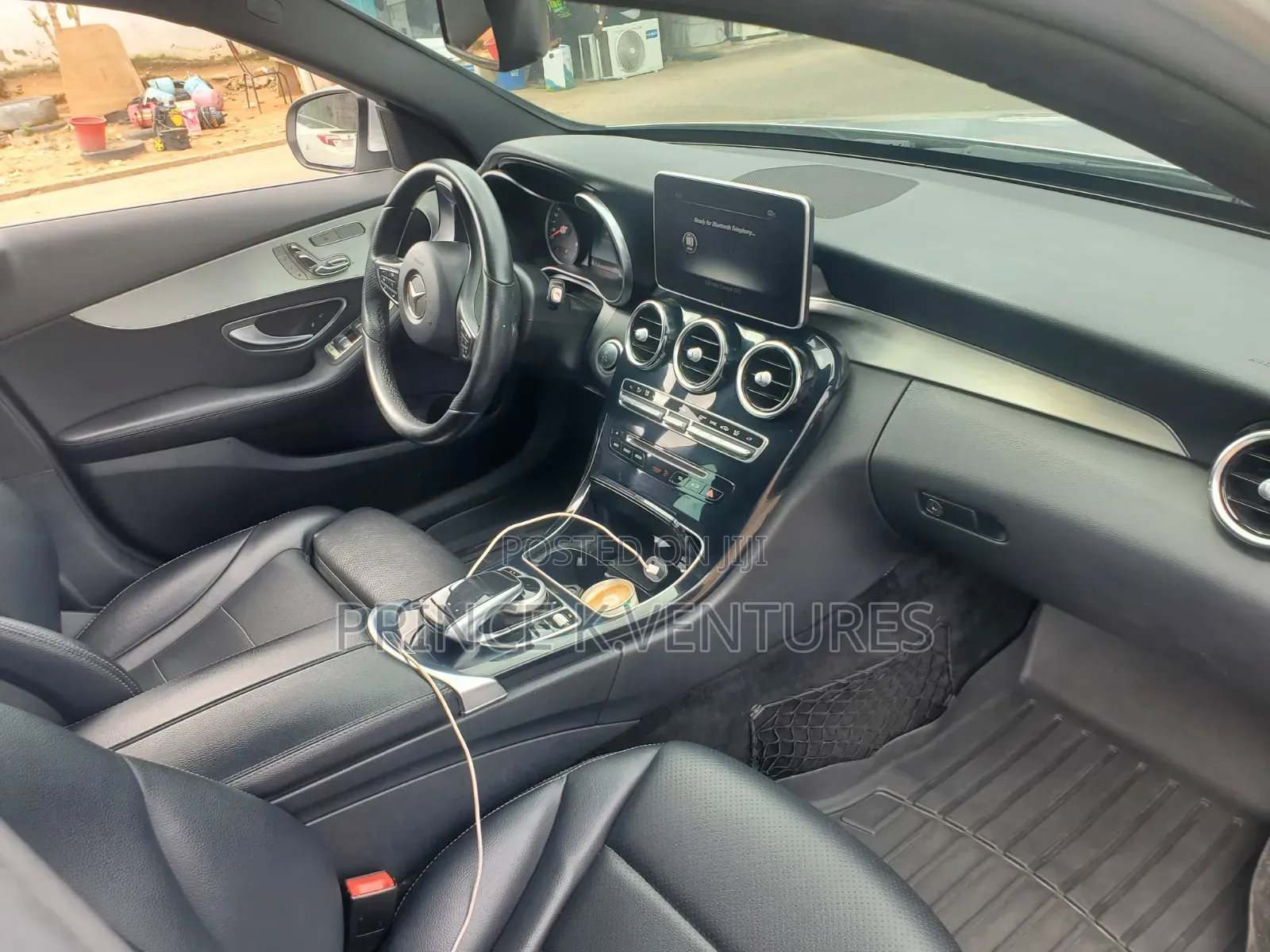 Mercedes-Benz C300 Base 4Matic Coupe AWD (2.0L 4cyl 7A) 2017 Silver