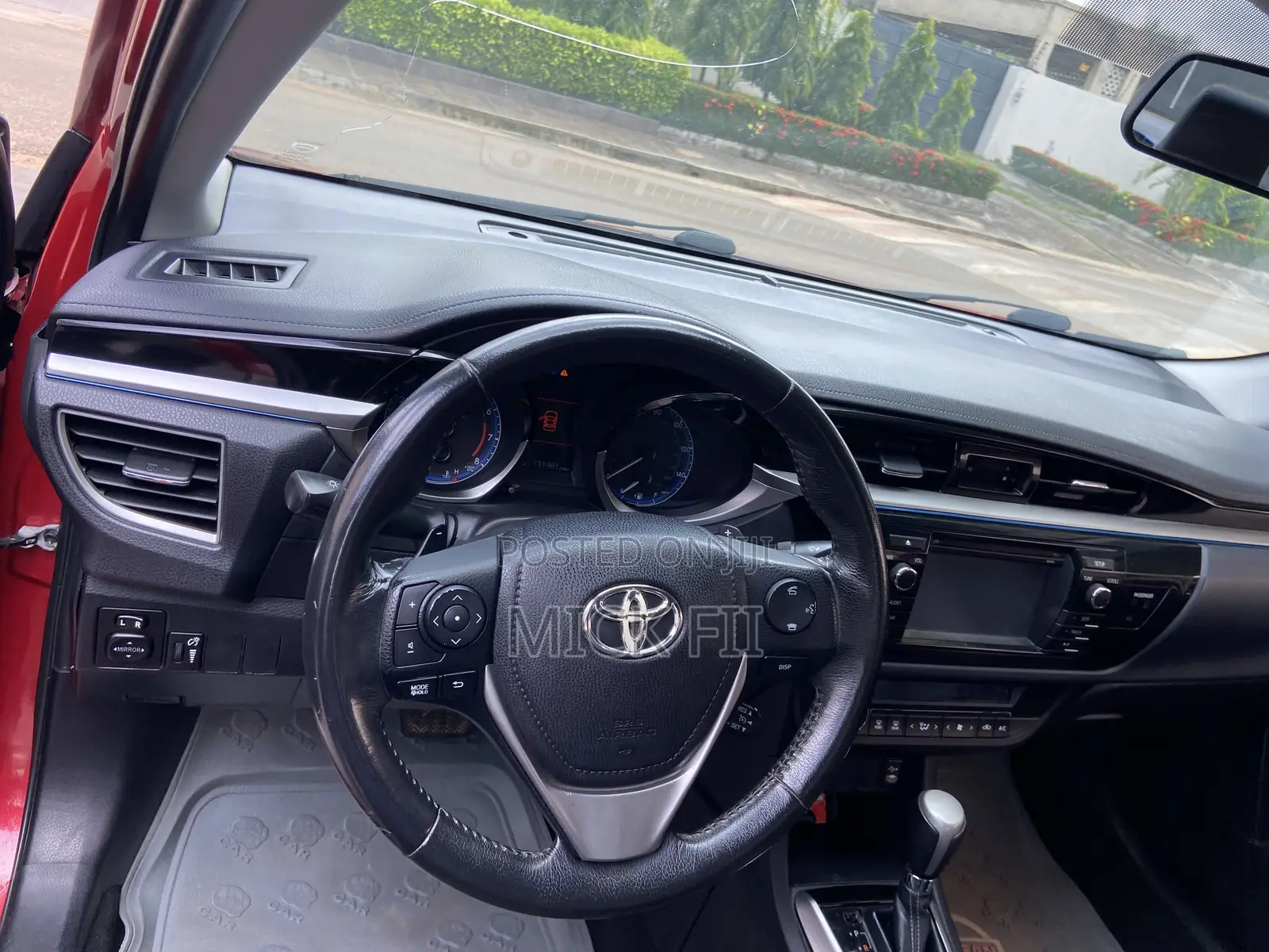 Toyota Corolla S Premium 4dr Sedan (1.8L 4cyl CVT) 2016 Red