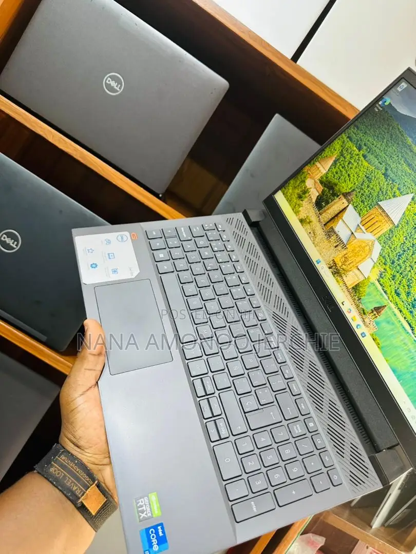 Laptop Dell G15 5535 8GB Intel Core i7 SSD 512GB