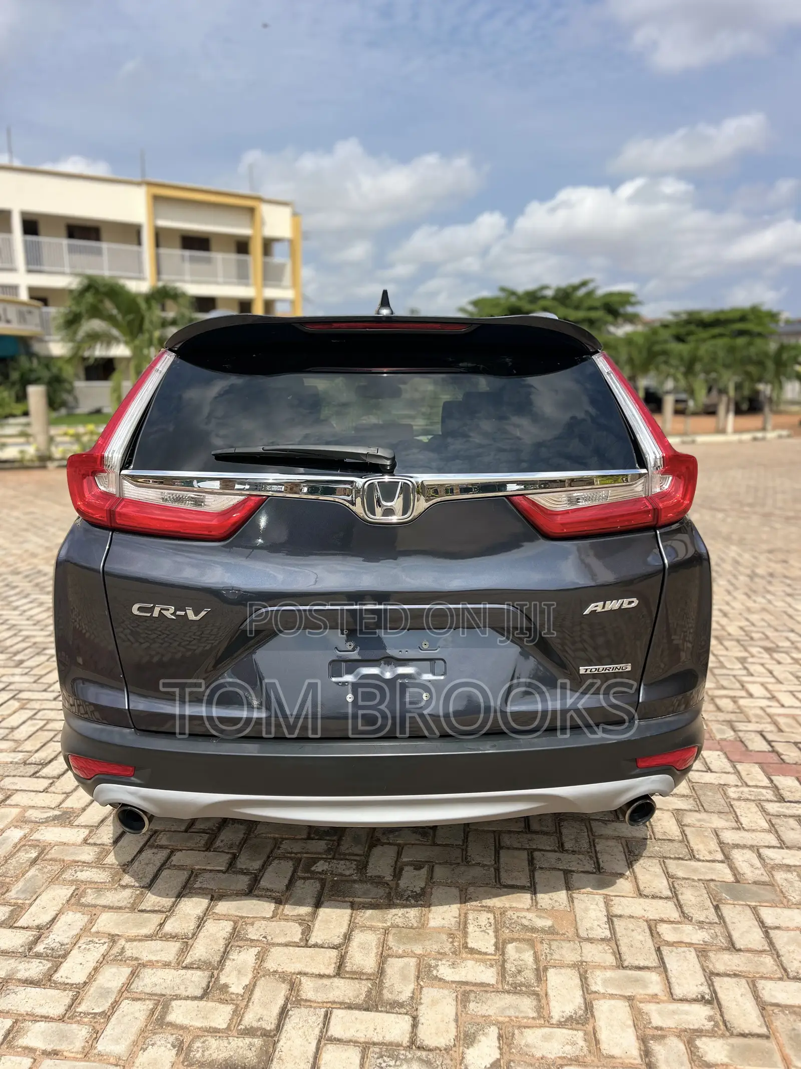 Honda CR-V Touring AWD 2018 Gray