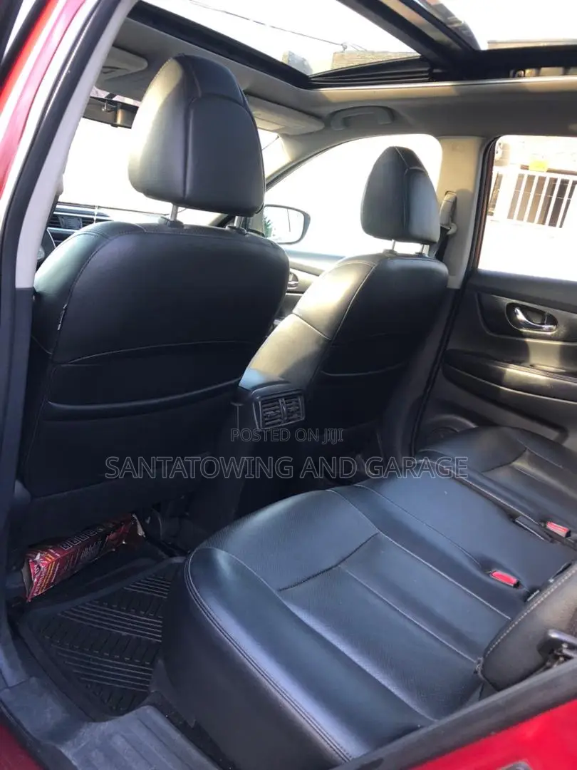 Nissan Rogue 2016 Red