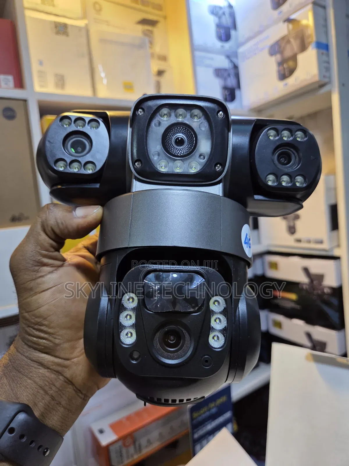 Quality 3 Lens 4g CCTV Camera With Solar