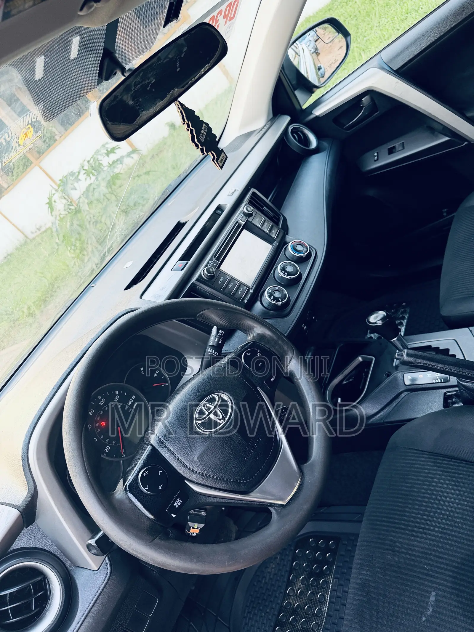 Toyota RAV4 Limited AWD (2.5L 4cyl 6A) 2016 Black