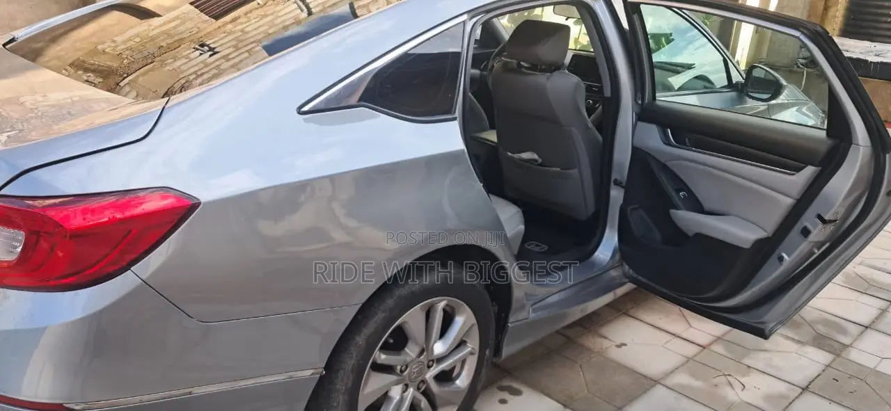 Honda Accord Sport (1.5L 4cyl Turbo CVT) 2019 Silver