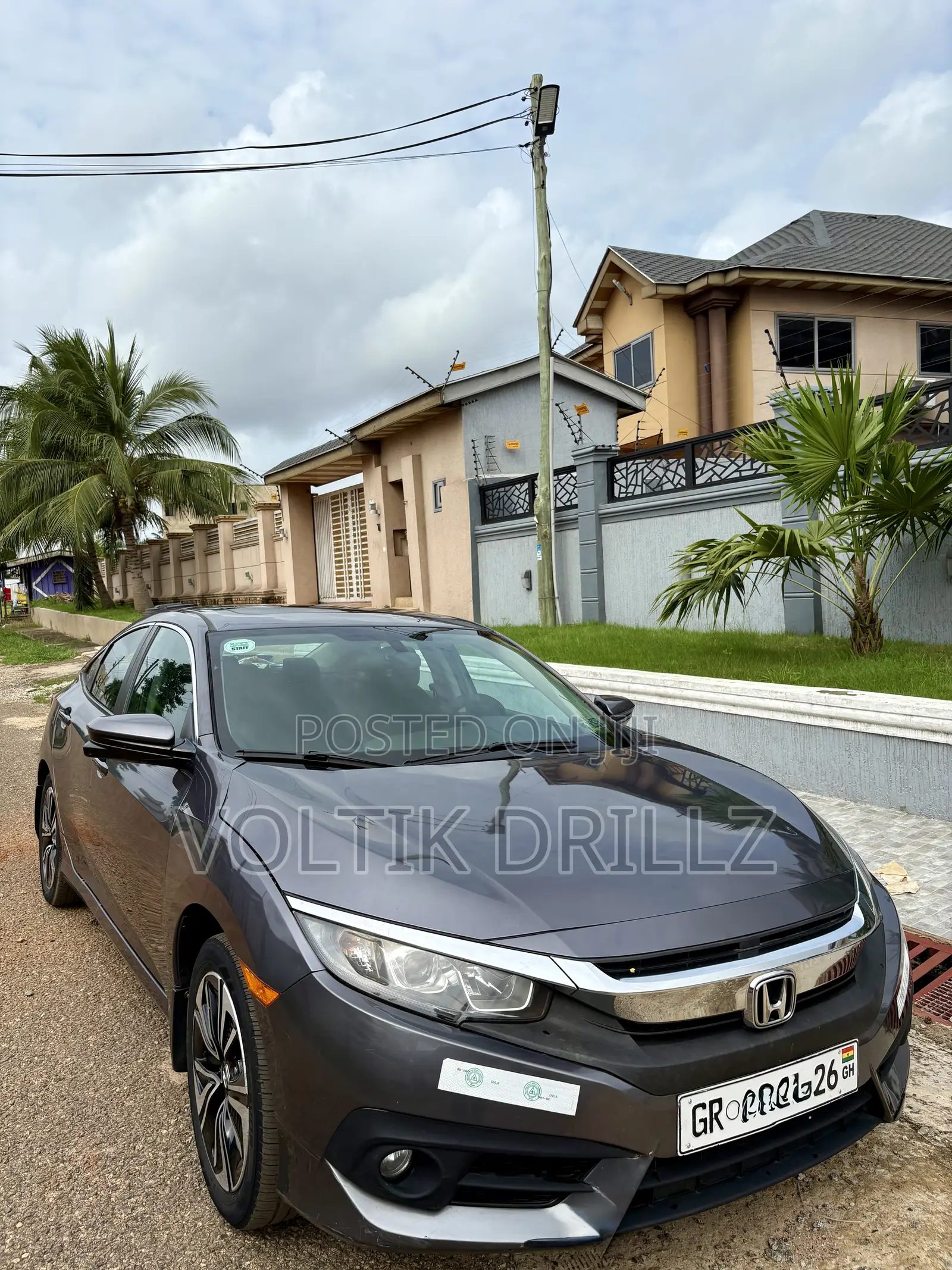 Honda Civic EX-L 4dr Sedan (1.5L 4cyl) 2016 Gray