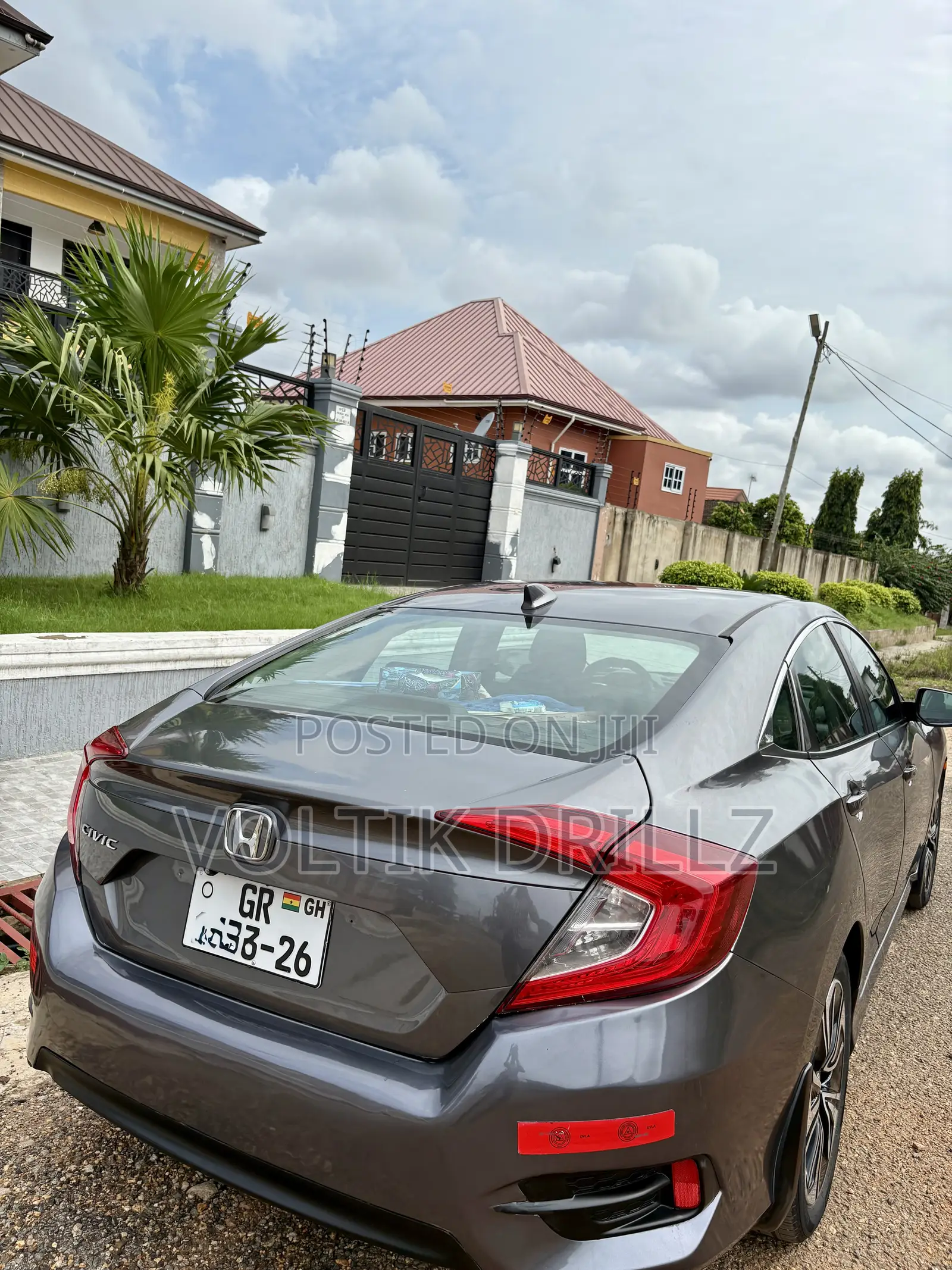 Honda Civic EX-L 4dr Sedan (1.5L 4cyl) 2016 Gray