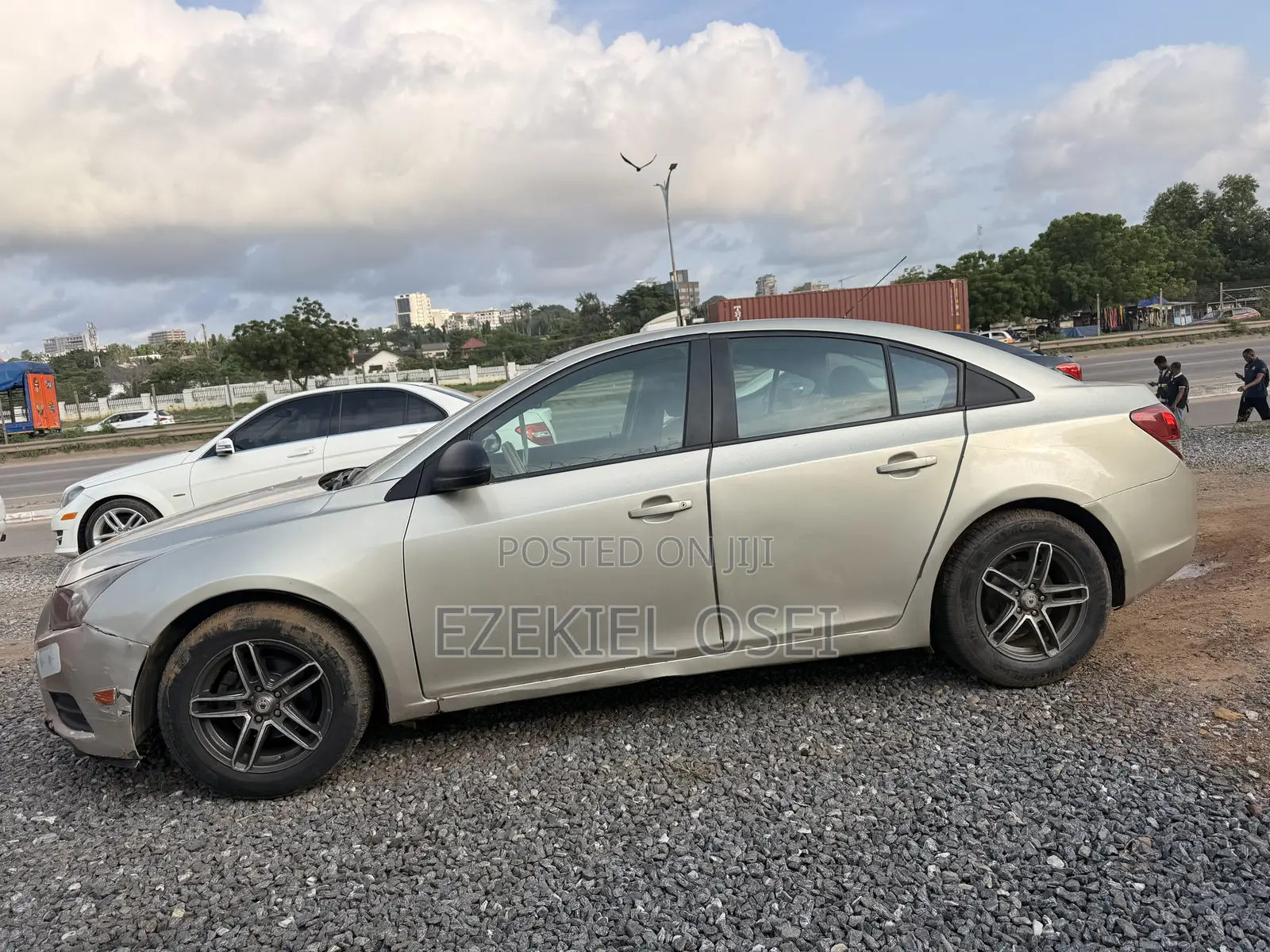 Chevrolet Cruze 2LT Auto 2013 Gold