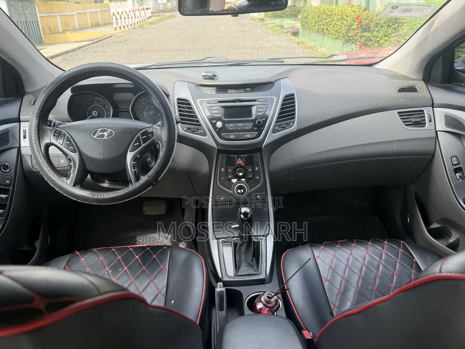 Hyundai Elantra 2014 Red