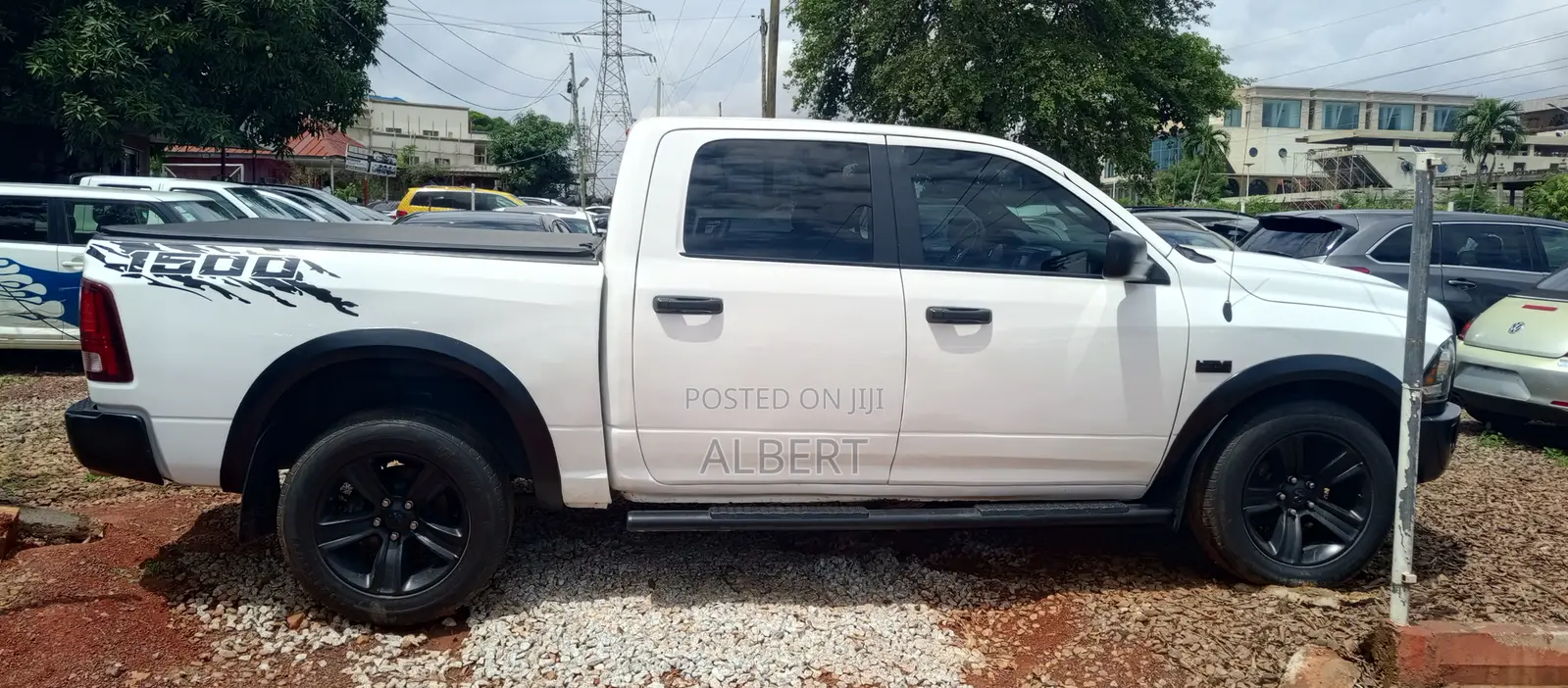 RAM 1500 2021 White