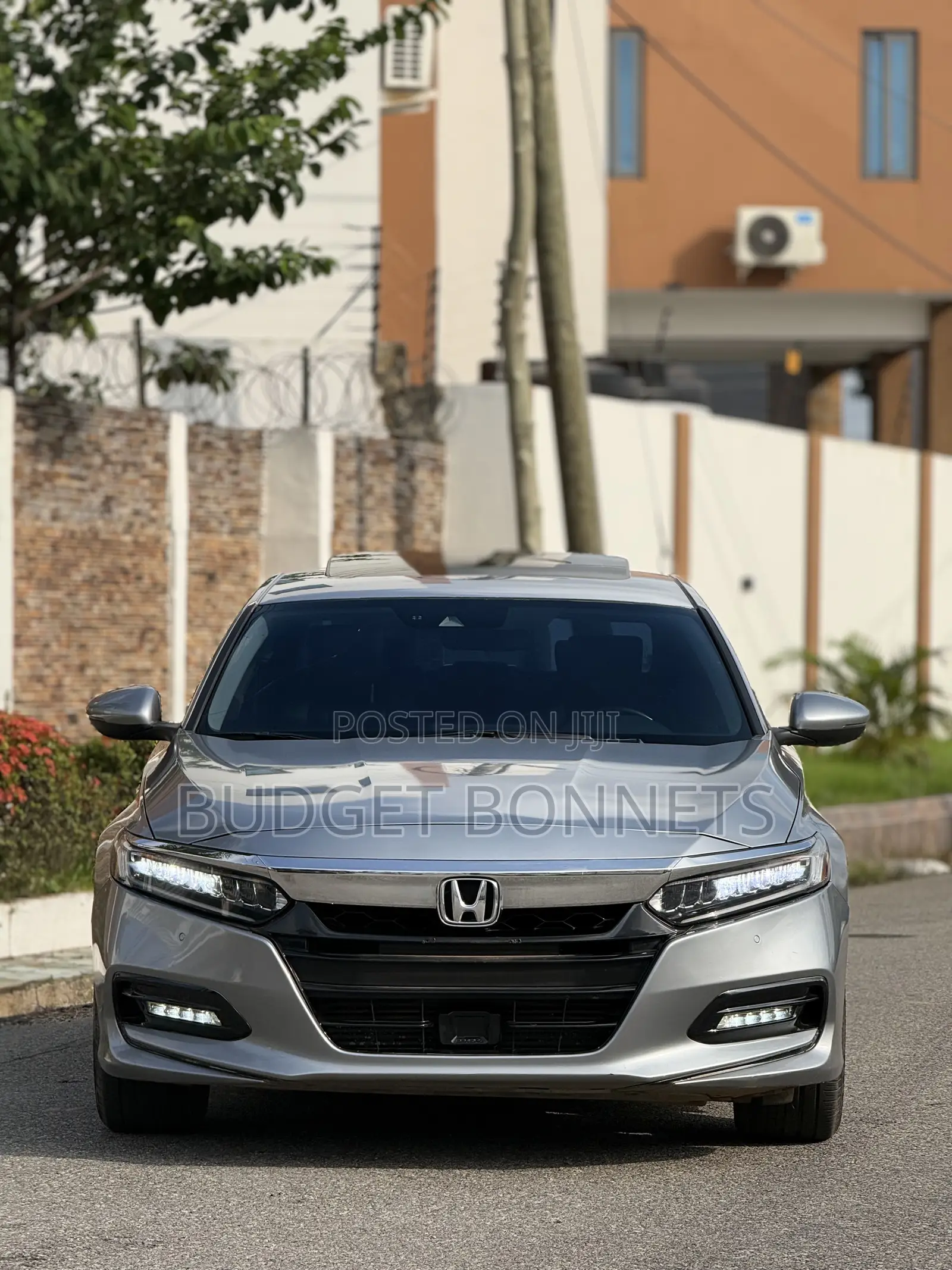 Honda Accord Touring 2.0T 2020 Silver