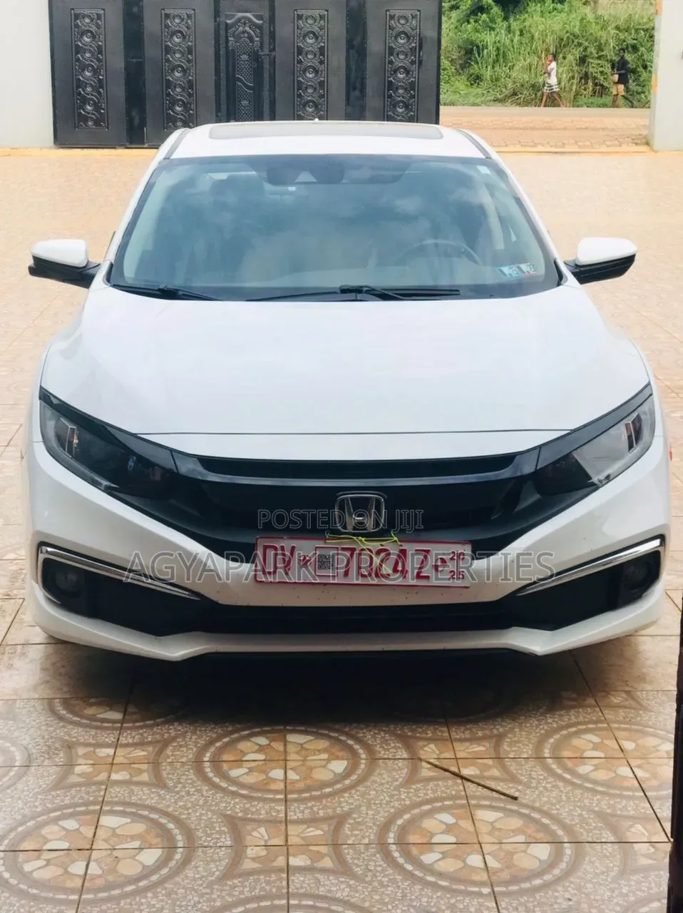 Honda Civic 2019 White