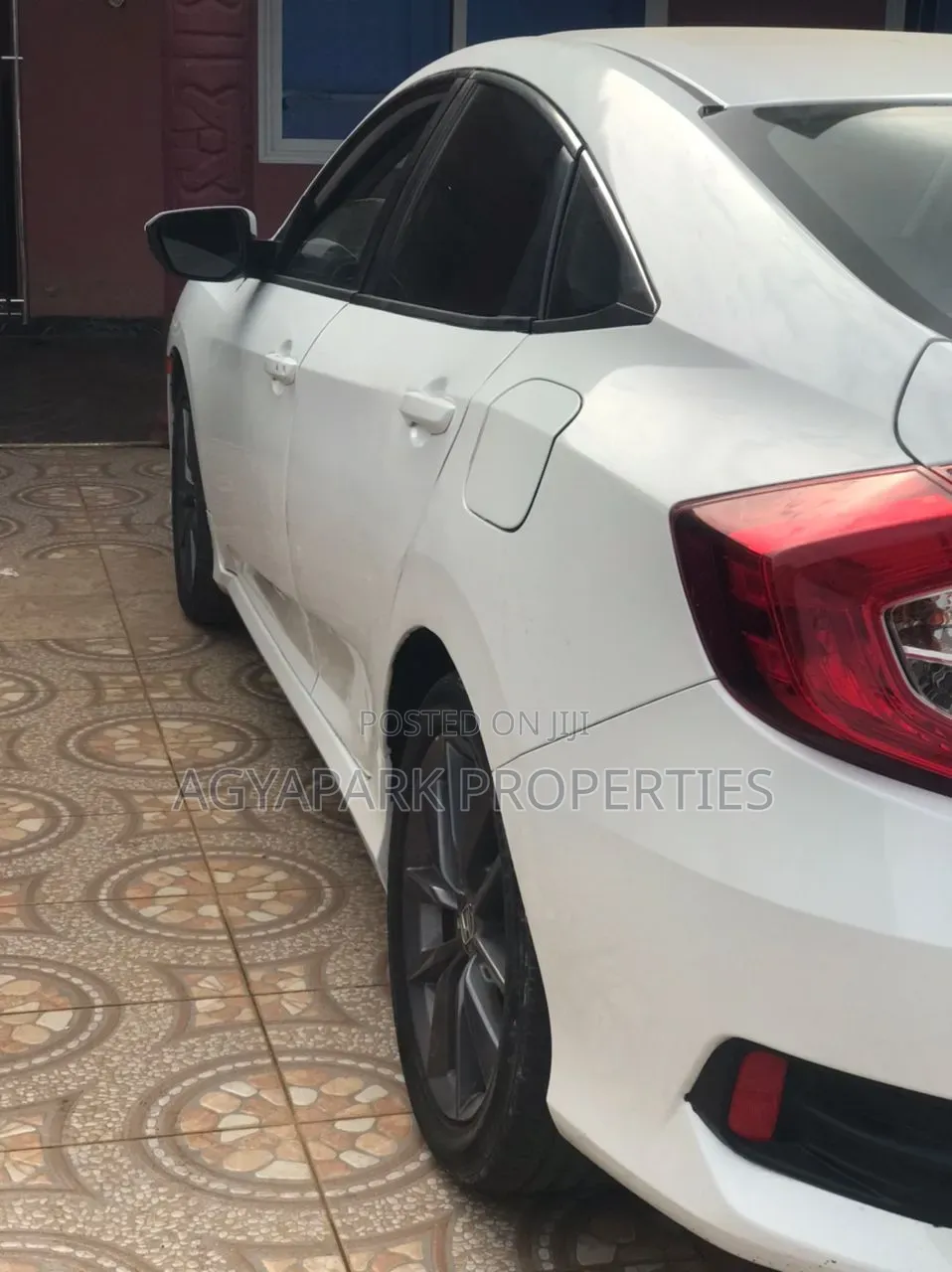 Honda Civic 2019 White