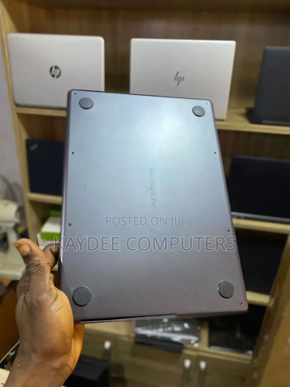Laptop Apple MacBook Pro 2024 M4 16GB Apple M4 SSD 512GB