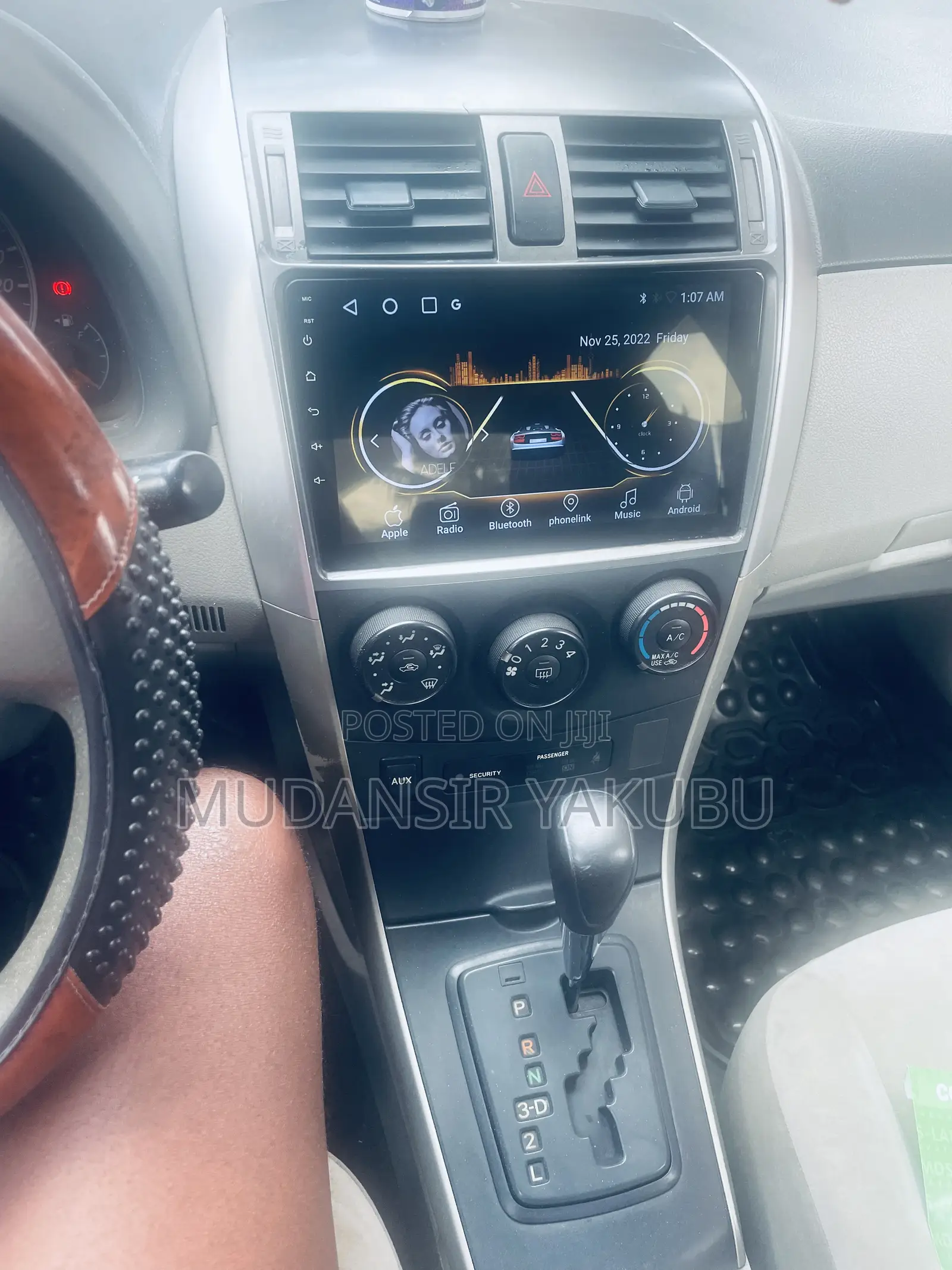 Toyota Corolla 2009 Gold