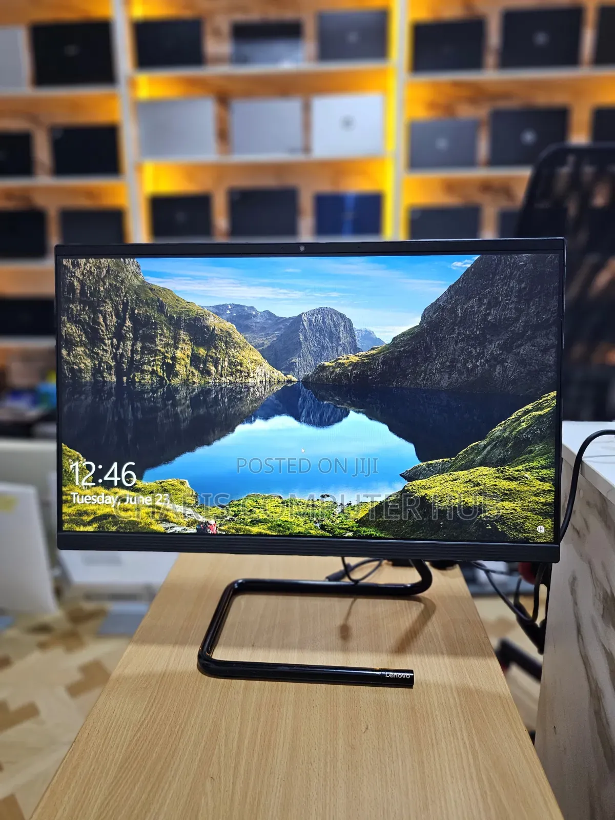 Desktop Computer Lenovo ideacentre AIO 330 4GB Intel Celeron HDD 1T