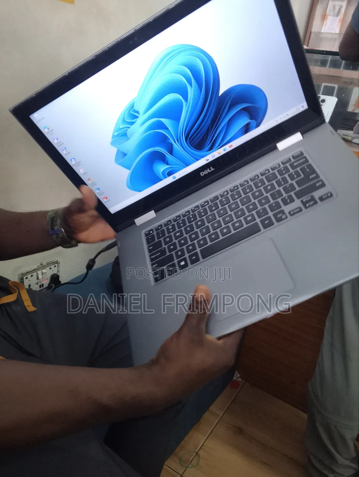 Laptop Dell Inspiron 15 8GB Intel Core i7 HDD+SSD 512GB