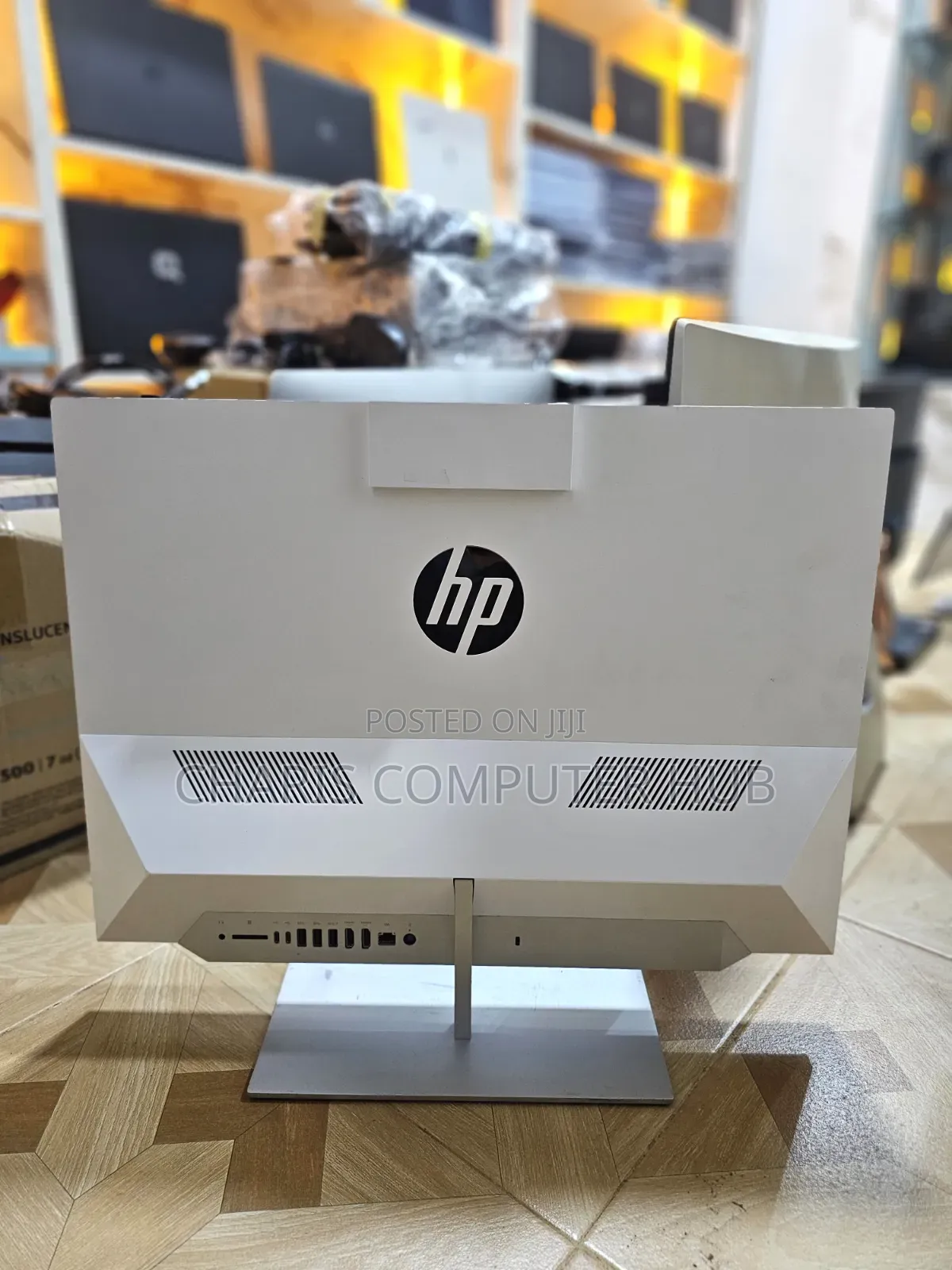 Desktop Computer HP Pavilion 24 16GB Intel Core i5 SSHD (Hybrid) 1T