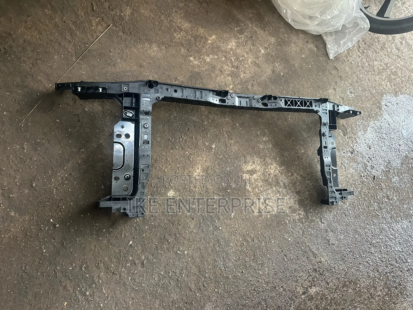 Hyundai Elantra Radiator Support 2024,2025