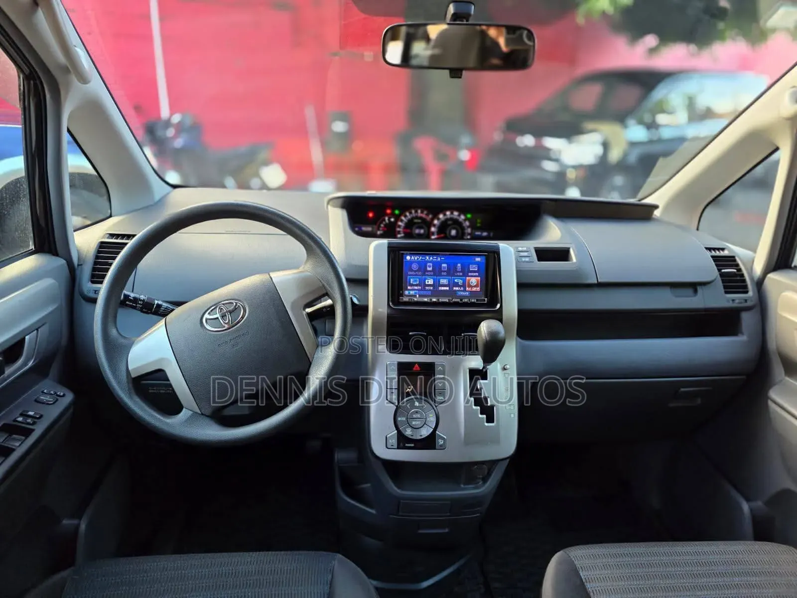 Toyota Voxy 2010 Black