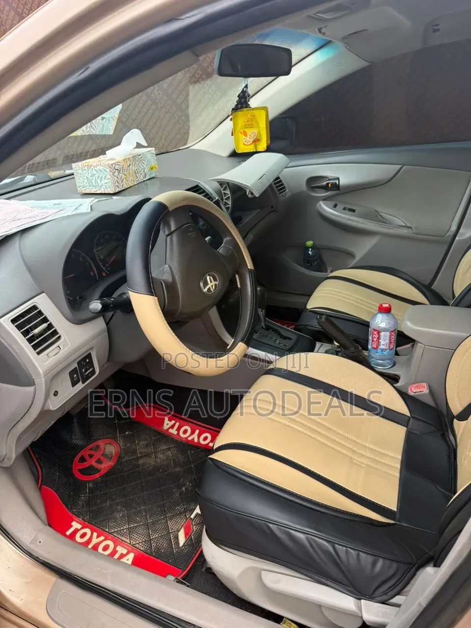 Toyota Corolla Base 4dr Sedan (1.8L 4cyl 5M) 2010 Brown