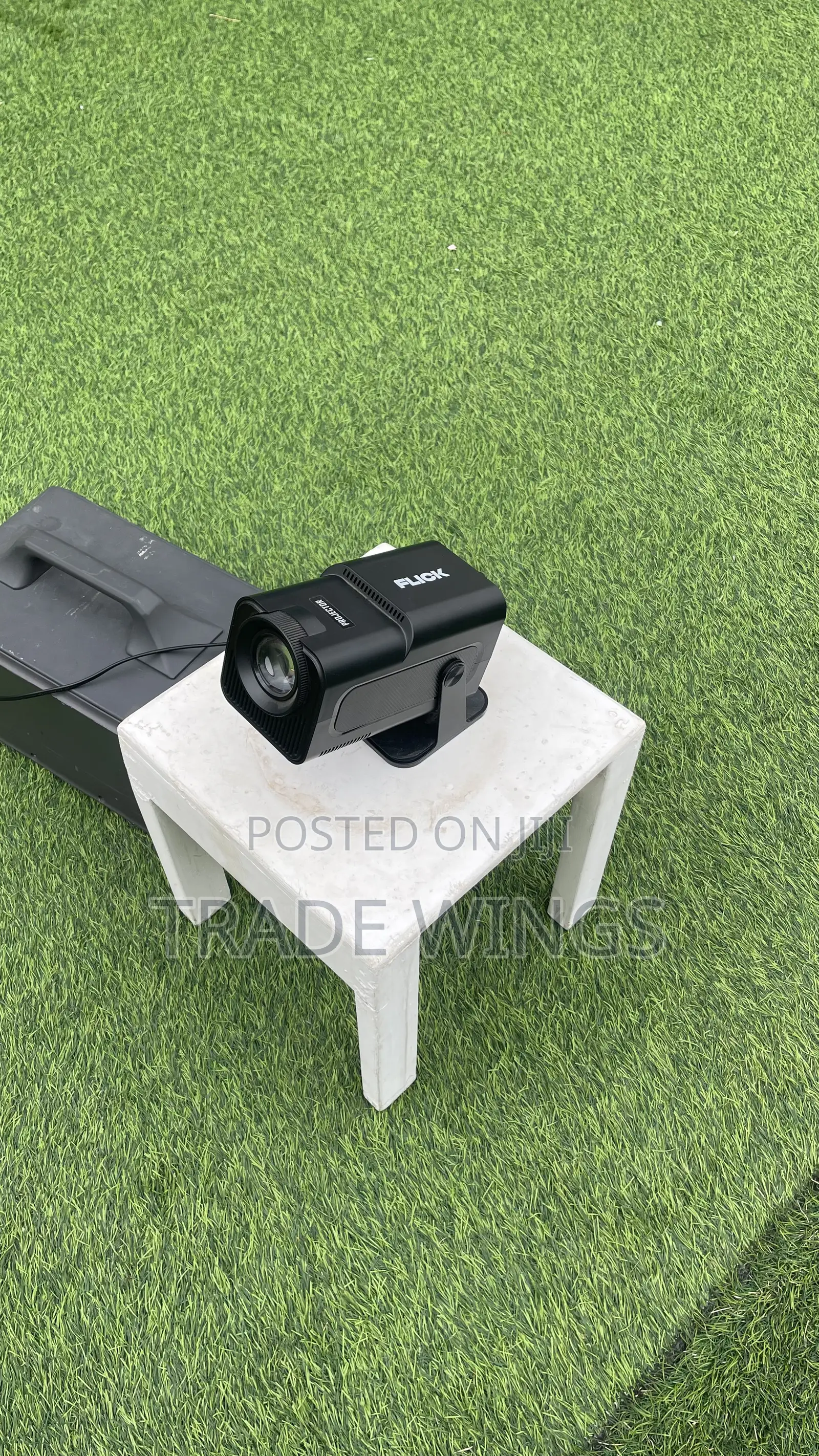 Flick Mini Projector
