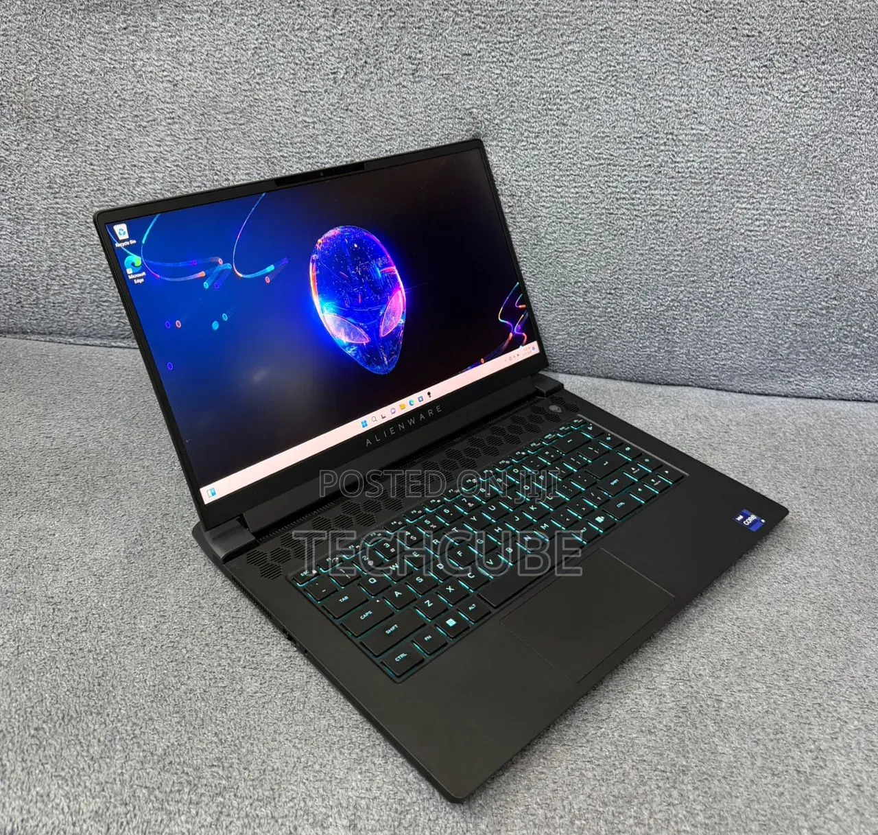 Laptop Alienware M15 R7 16GB Intel Core i9 SSD 1T