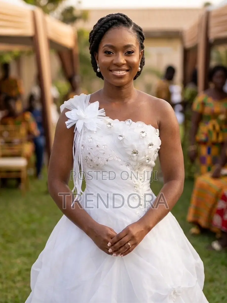 Affordable Elegant One Shoulder Wedding Gown in Accra