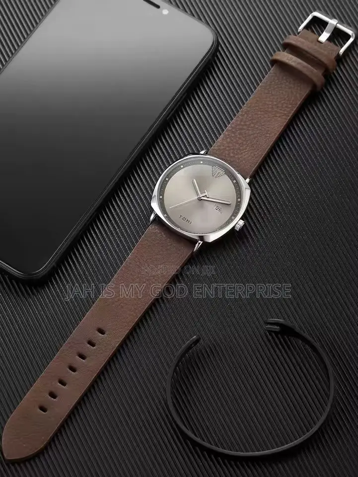 Tomi T044 Men's Minimalist Leather Casual Quartz Watch-Brown Silver
