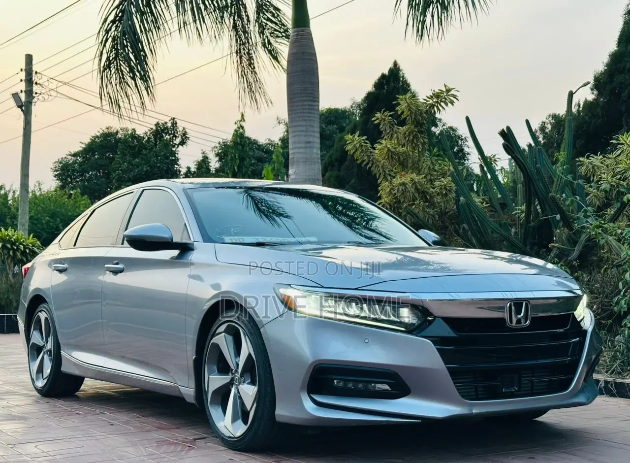 Honda Accord Touring 2.0T 2021 Silver
