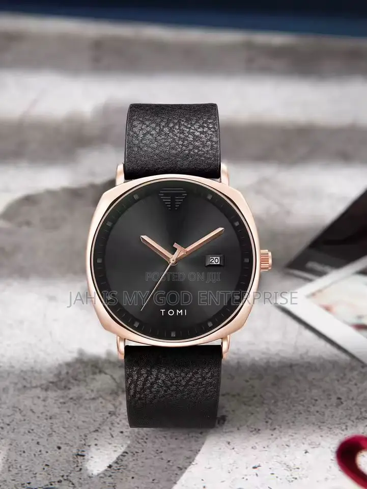 Tomi T044 Men's Minimalist Leather Casual Quartz Watch-Black Gold