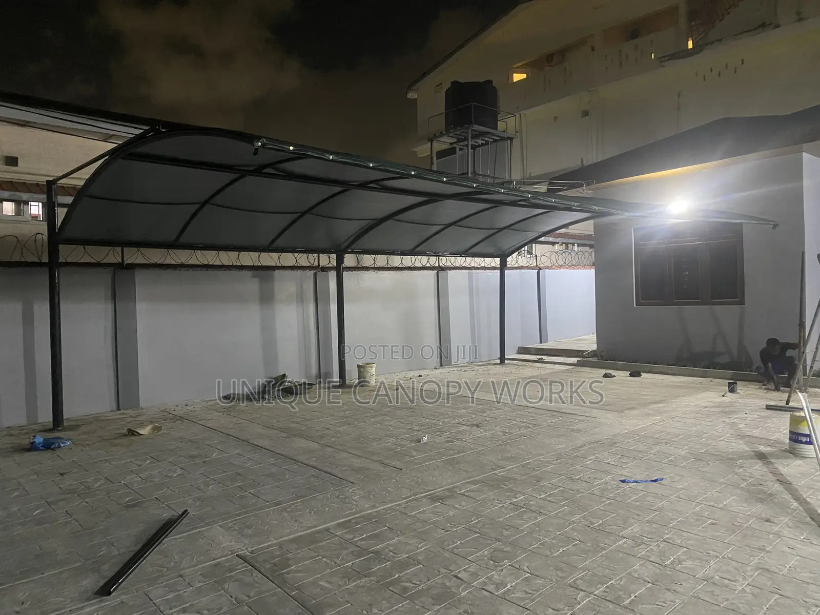 Canopy With Right Shade for Cars