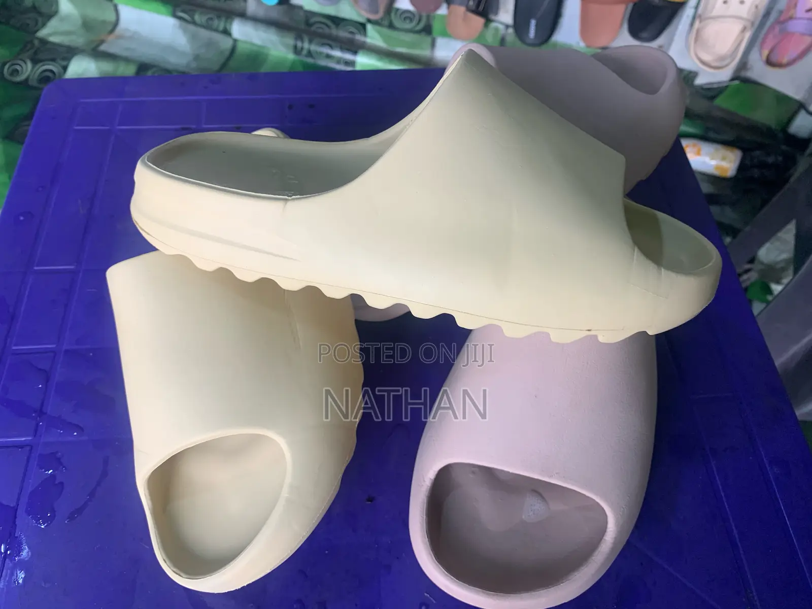 Yeezy Slide (Adidas)