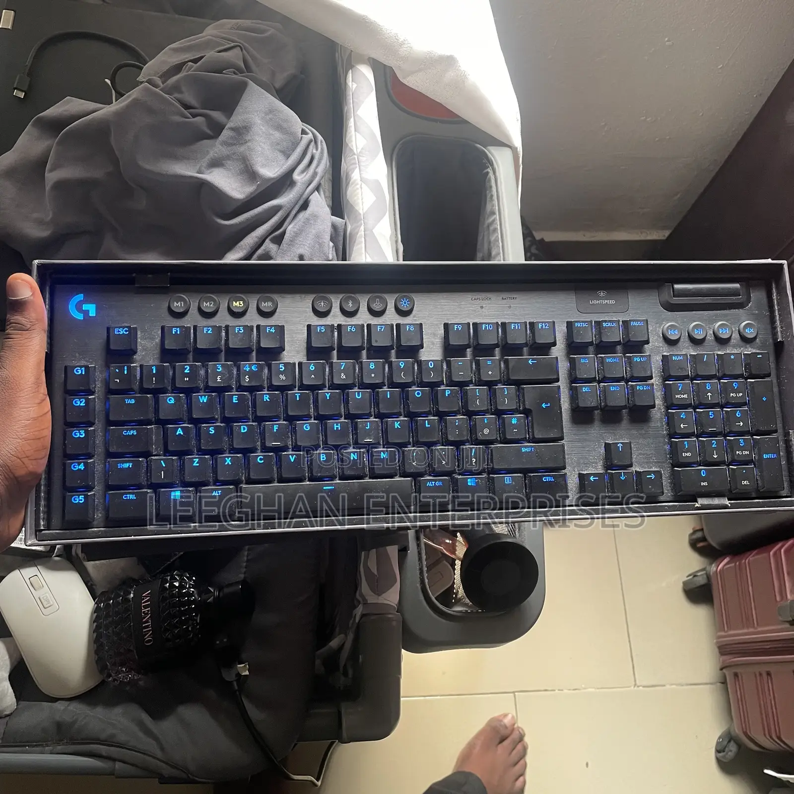 Logitech G915 Lightspeed Wireless Mechanical Gaming Keyboard