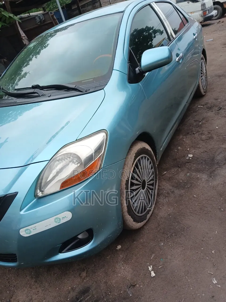 Toyota Yaris 2010 Green