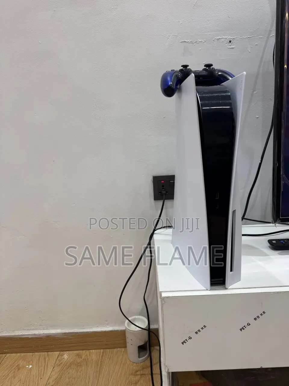 Ps5 With 5 Games 1 Pad