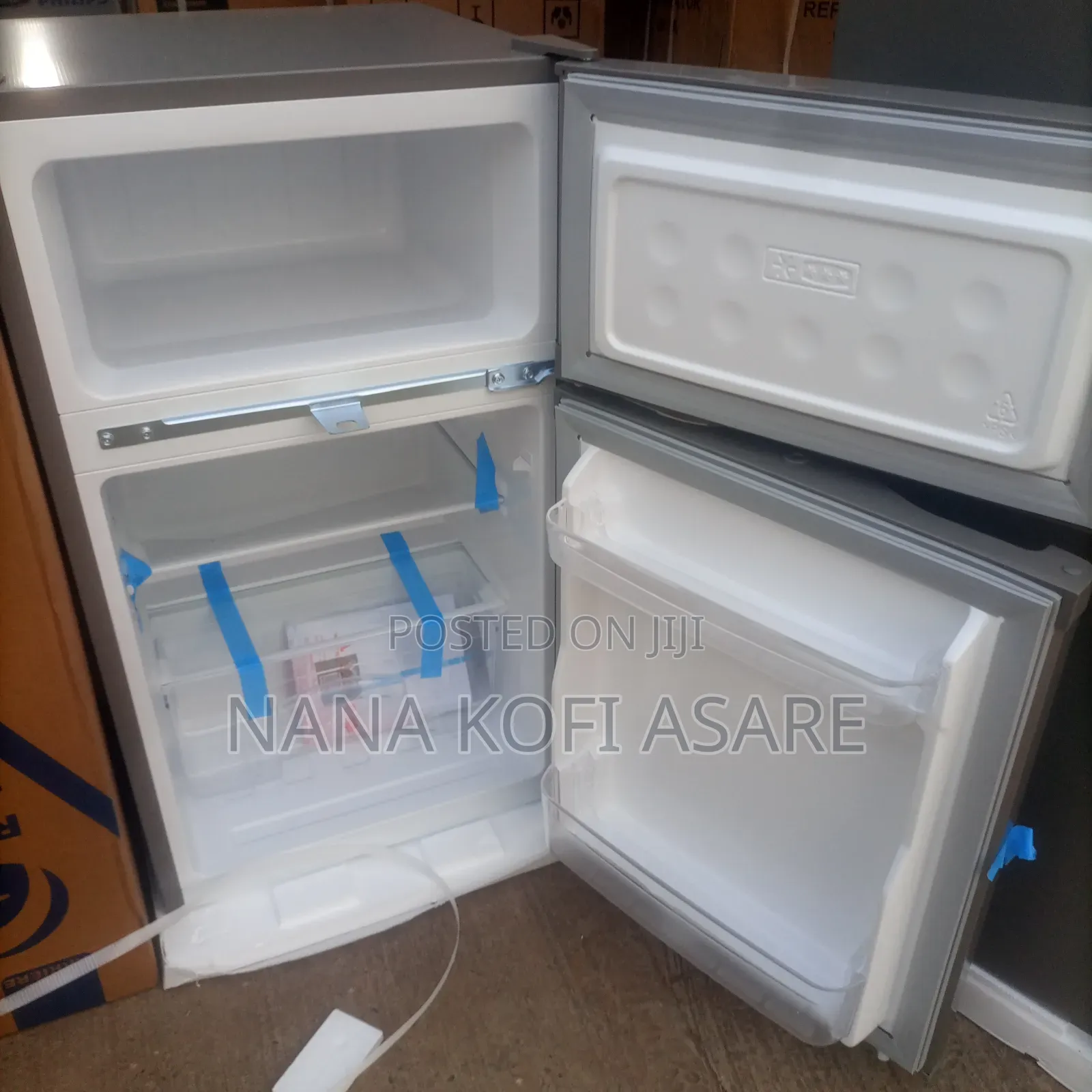 Pearl 85litres Table Top Double Door Refrigerator
