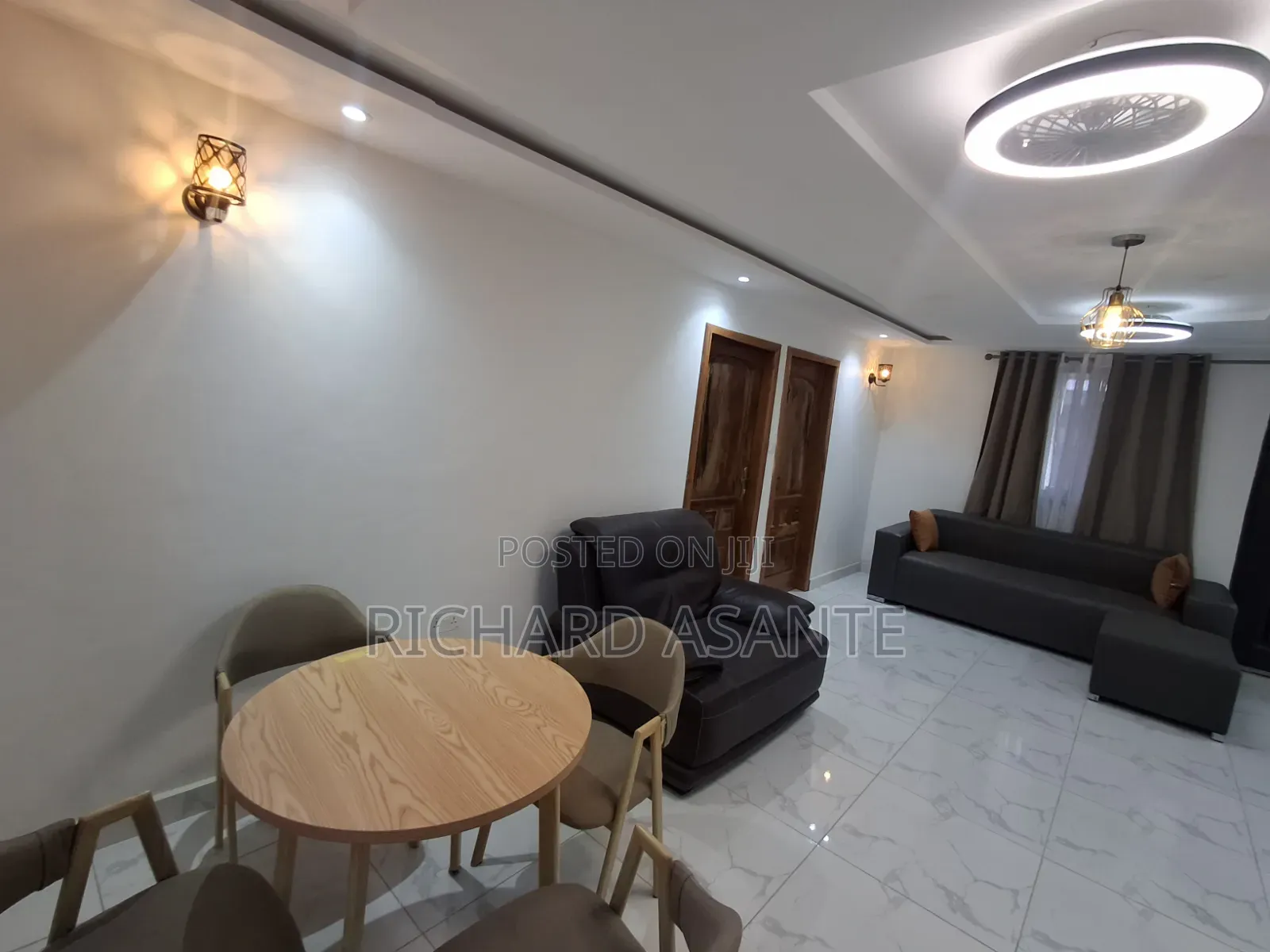 Airbnb 2 Bedrooms Exctv Complete Apartment at Pokuase Fise