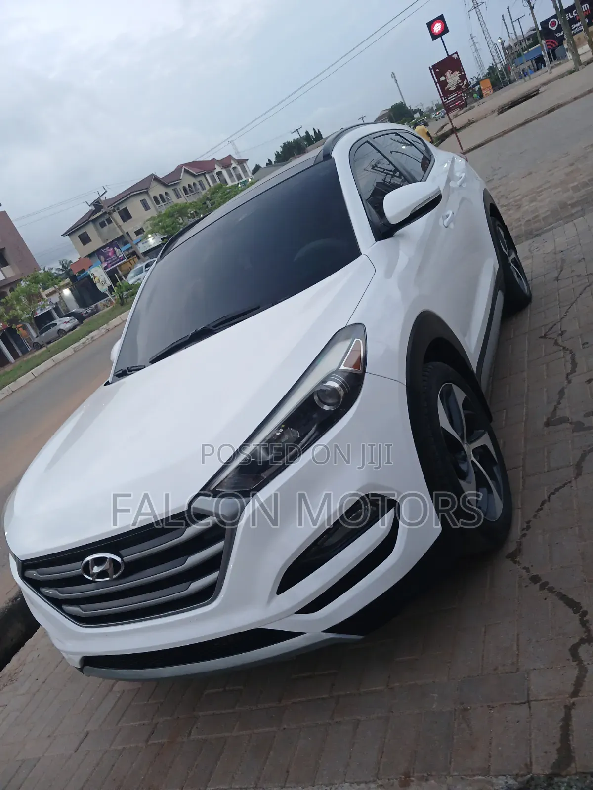Hyundai Tucson Limited AWD 2018 White