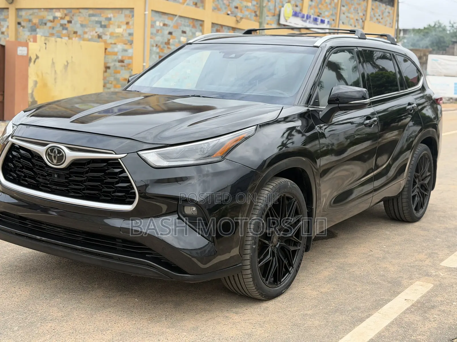 Toyota Highlander Platinum 2022 Black