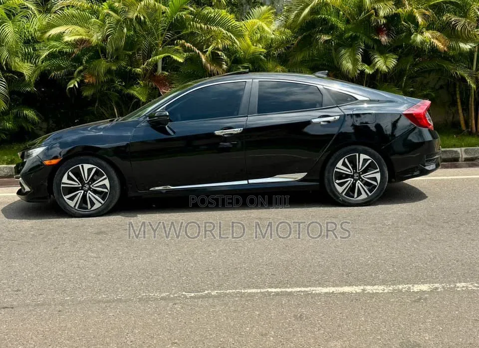 Honda Civic 2016 Black