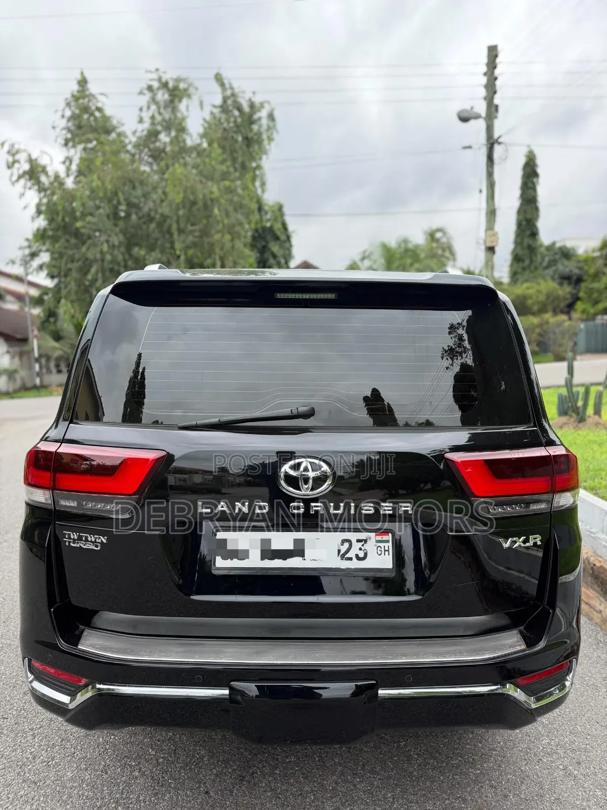 New Toyota Land Cruiser LC300 2023 Black