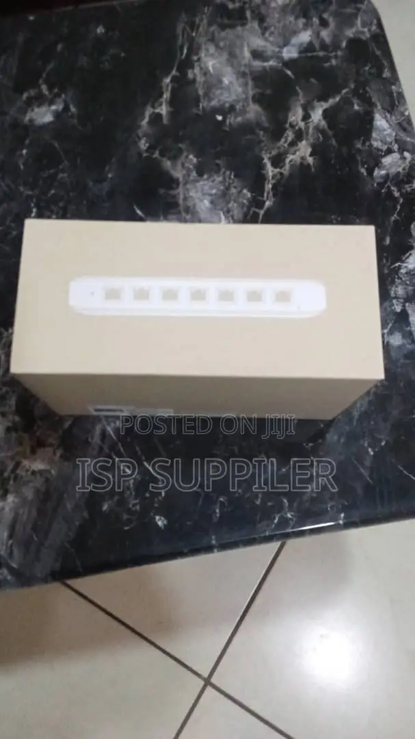 Ubiquiti Unifi Switch Ultra 210w