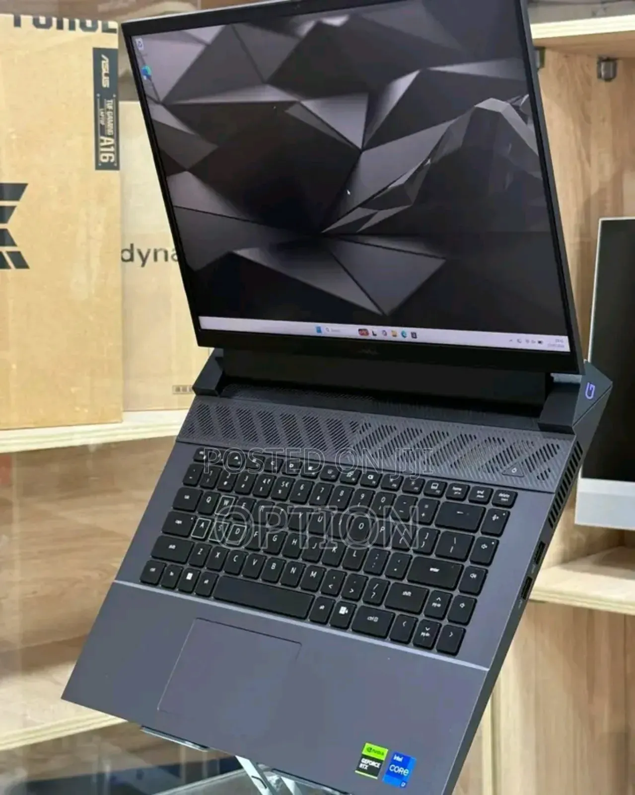 New Laptop Dell Precision 5690 16GB Intel Core i7 SSD 1T