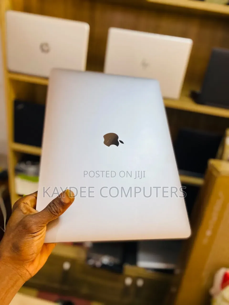 Laptop Apple MacBook 2018 32GB Intel Core i7 SSD 512GB