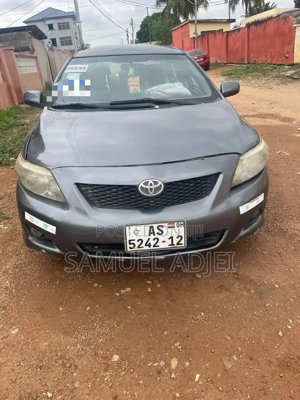 Toyota Corolla 2010 Gray