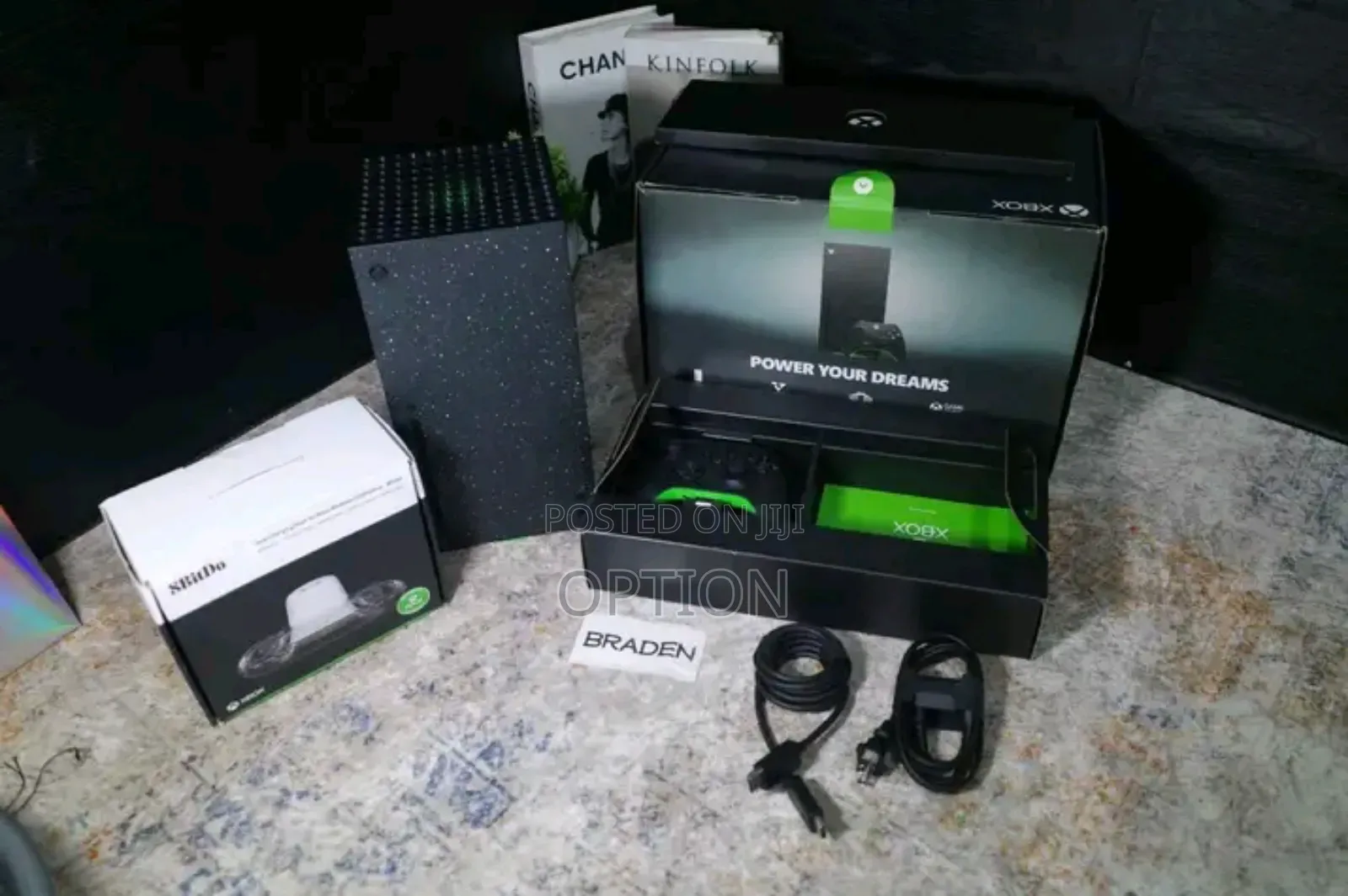 Xbox Series X With 18 Games 2tb