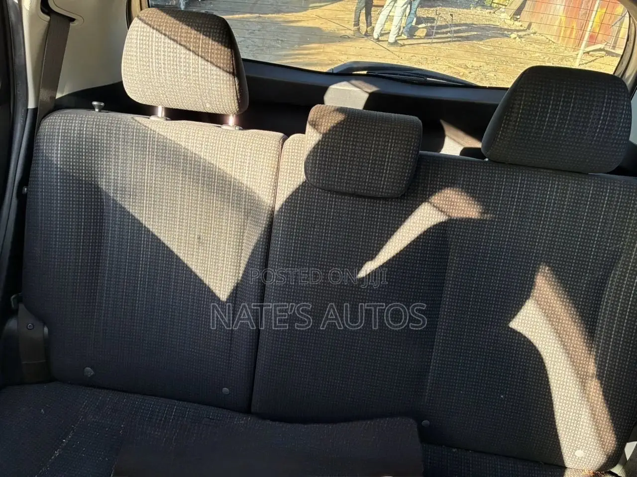 Toyota Vitz 1.3 AWD 3dr 2015