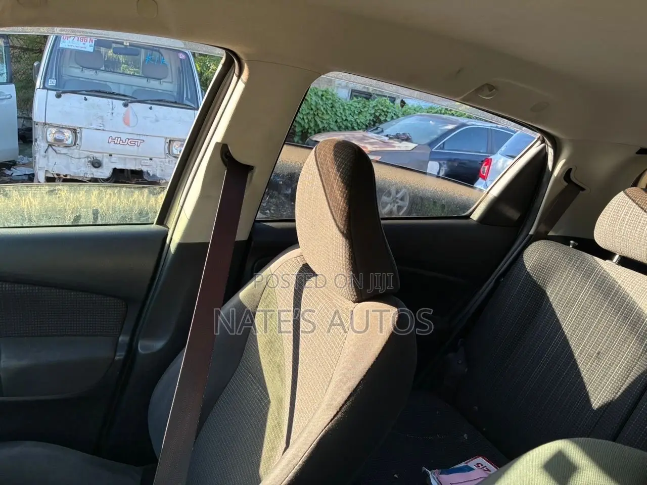 Toyota Vitz 1.3 AWD 3dr 2015